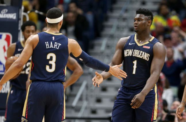 壹号娱乐休斯敦火箭训练开放日，今晨状态回暖引欢呼，意大利杯在即，纪律约束更严格的简单介绍